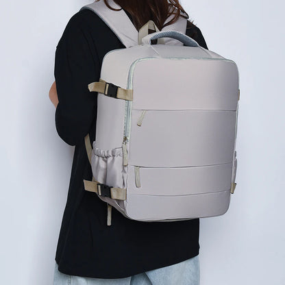 Cabin approved airplane backpack - Lightweight, integrated laptop compartment