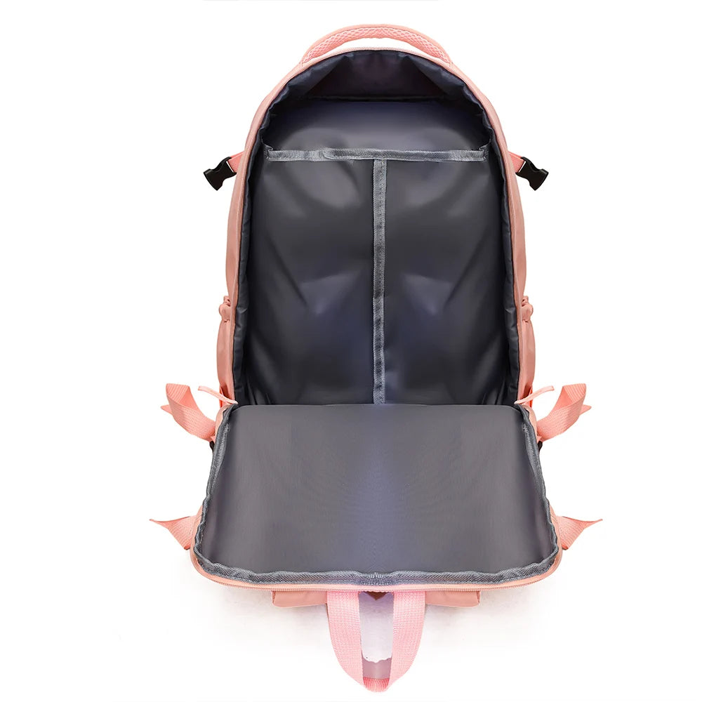 Cabin approved airplane backpack - Lightweight, integrated laptop compartment