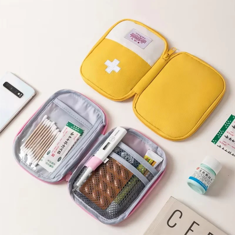 Trousse de premiers soins de voyage – Pochette médicaments portable